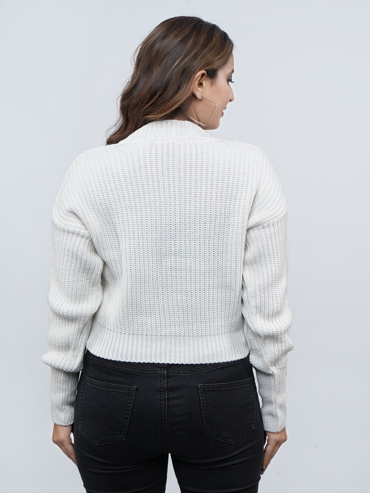 FEVERFEW Women Self Design V Neck Sweater