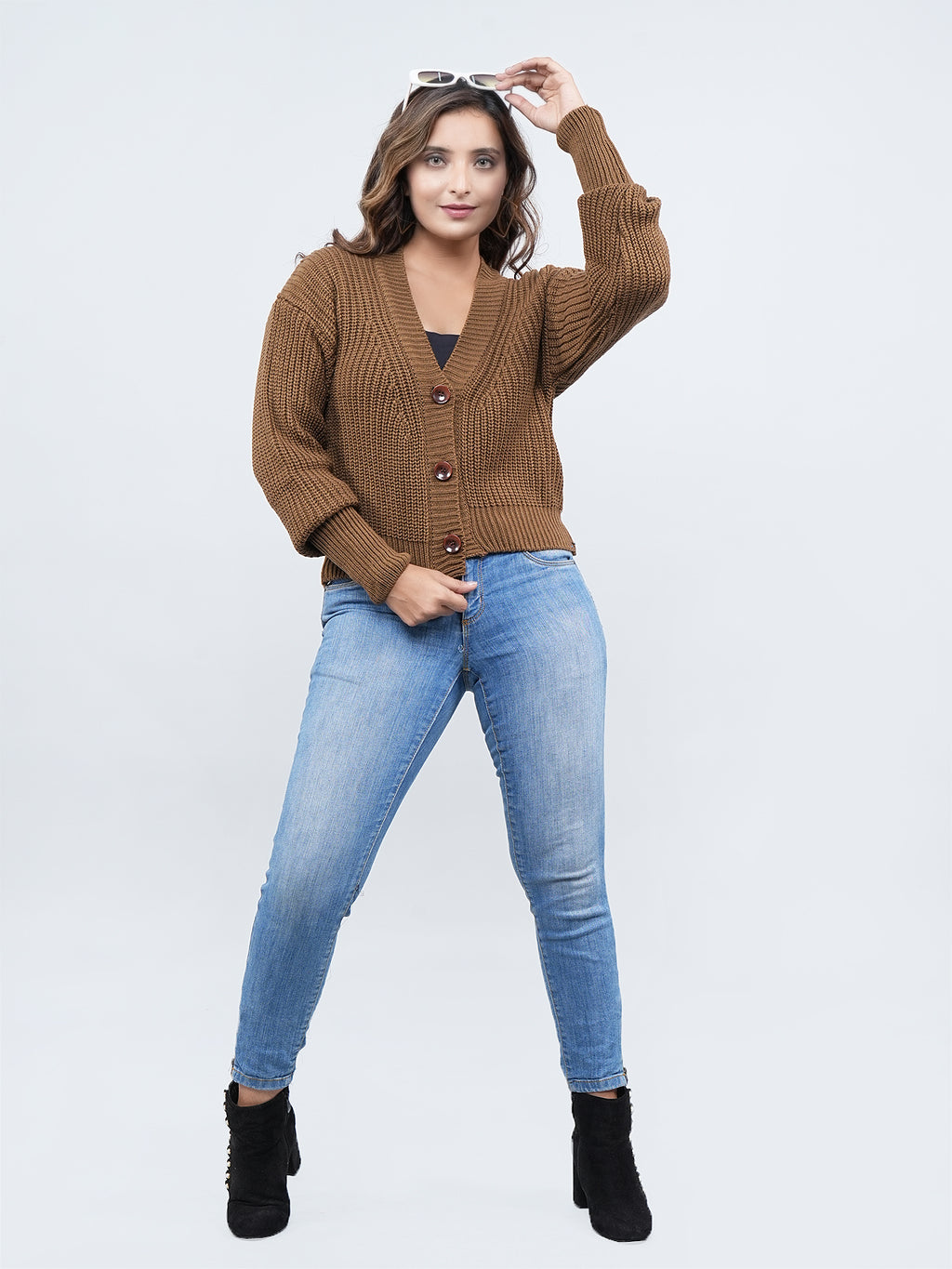 FEVERFEW Women Self Design V Neck Sweater